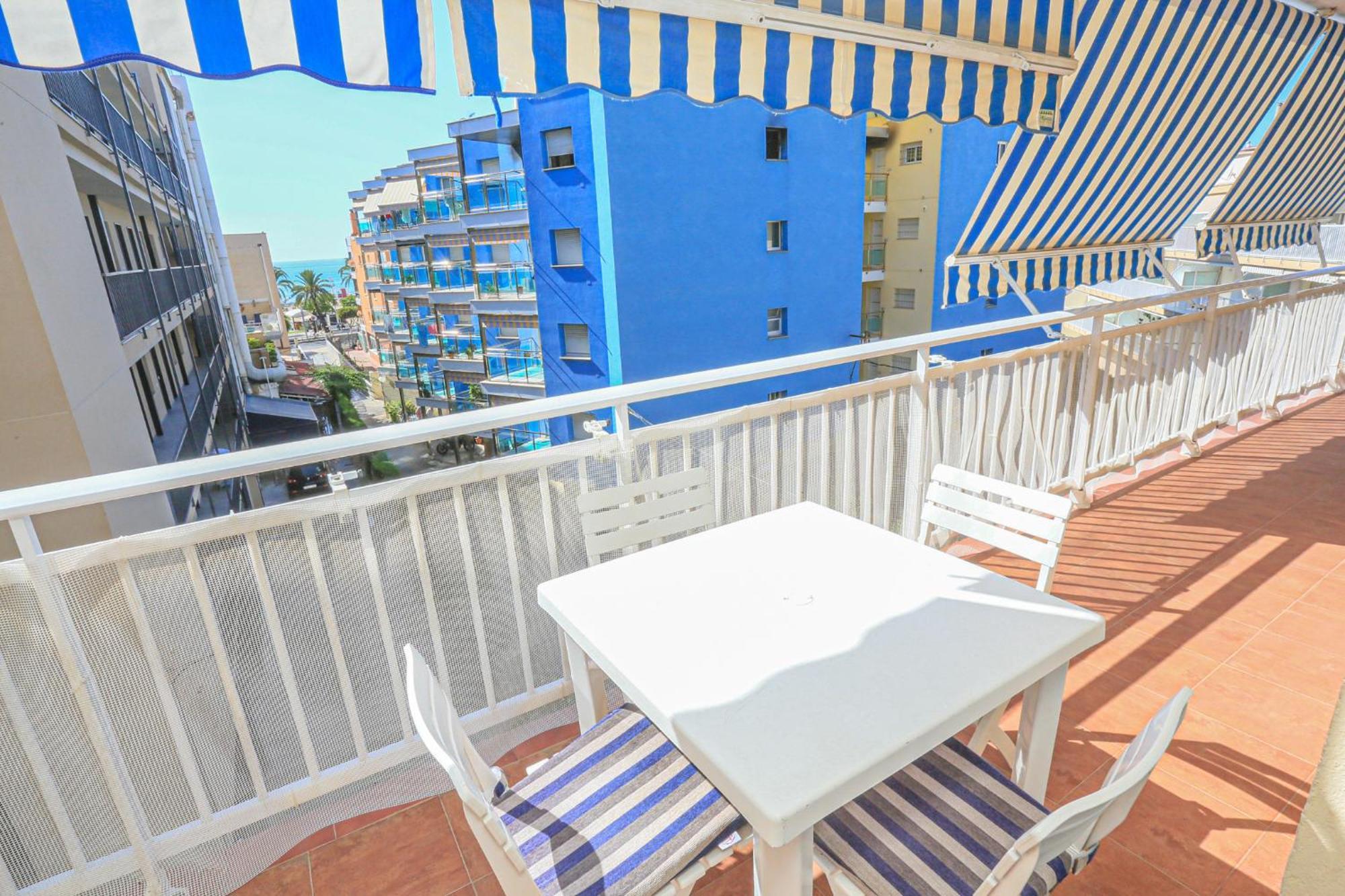 Litoral Costa Dorada - Mar Azul Only Families Cambrils Exterior photo
